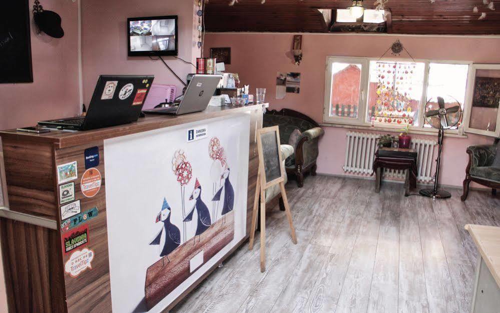 Puffin Boutique - Istanbul Hostel Exterior photo